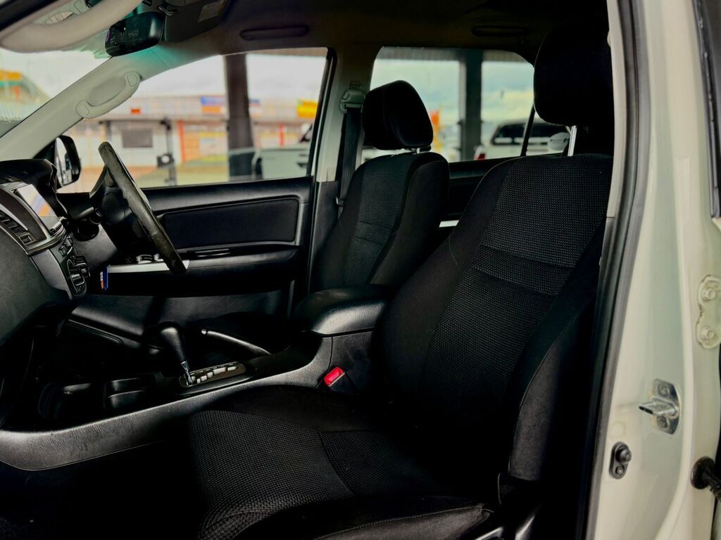 TOYOTA FORTUNER FORTUNER 2.5D-4D RB A/T - 7