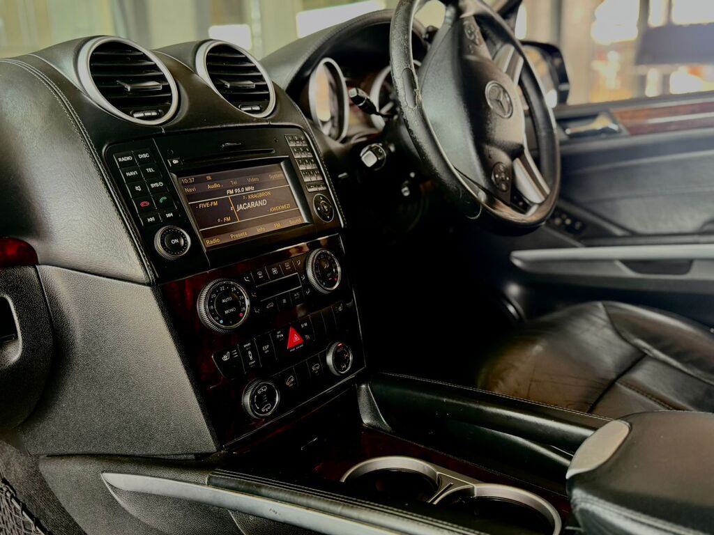 MERCEDES-BENZ GL CLASS GL 500