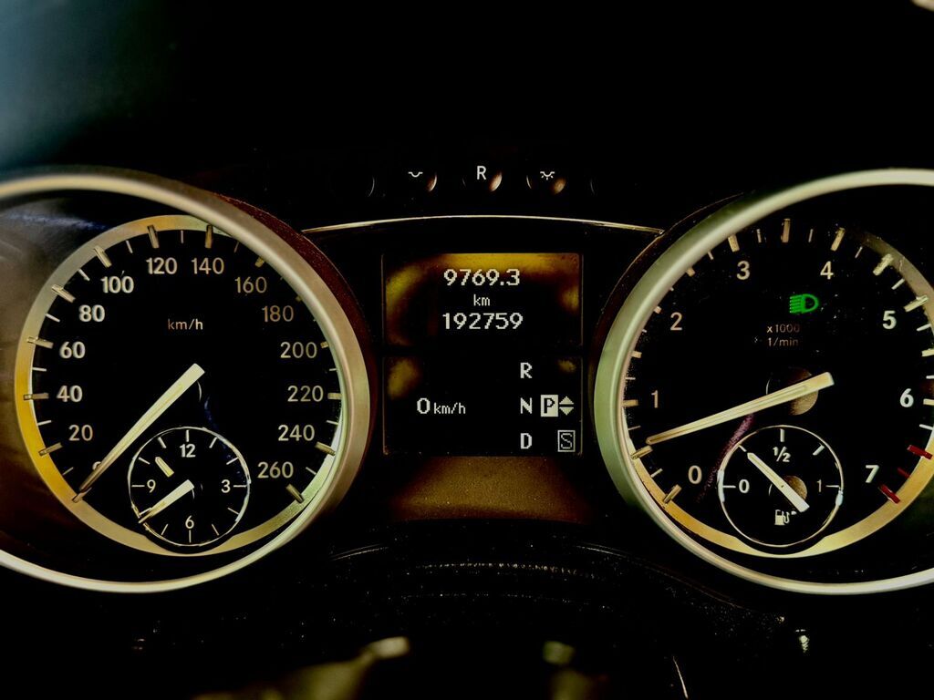 MERCEDES-BENZ GL CLASS GL 500