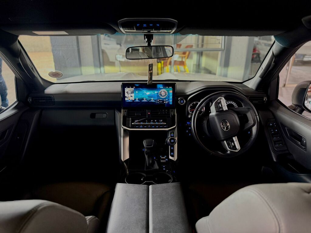 TOYOTA LAND CRUISER LANDCRUISER 300 V6 3.3D GX-R - 11