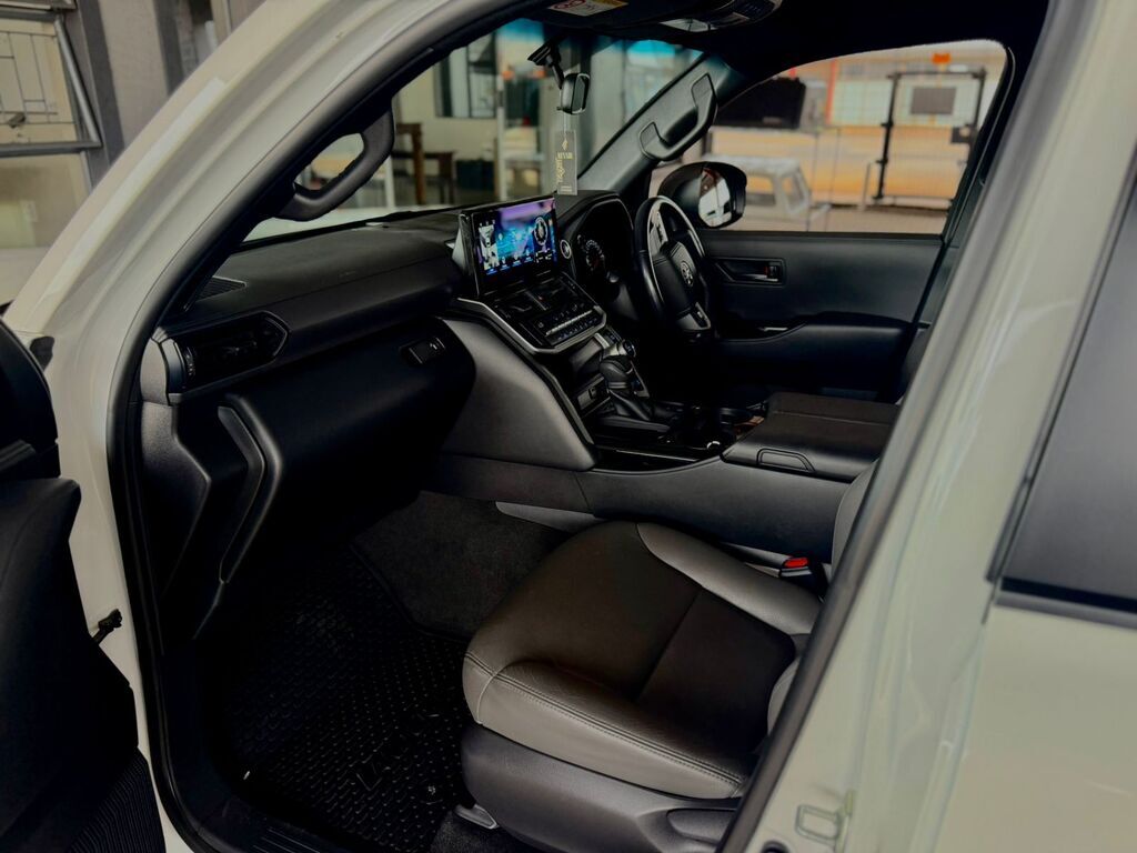 TOYOTA LAND CRUISER LANDCRUISER 300 V6 3.3D GX-R - 6