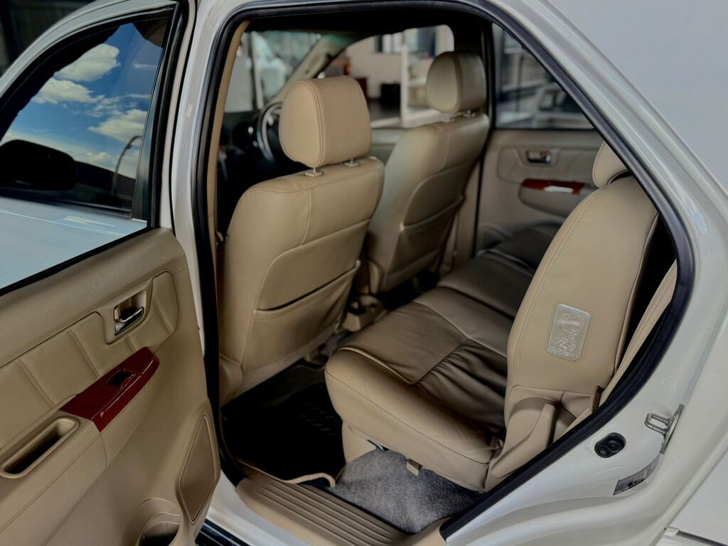 TOYOTA FORTUNER FORTUNER 3.0D-4D R/B A/T - 16