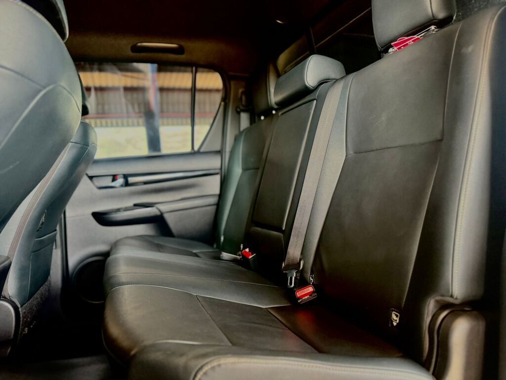 TOYOTA HILUX HILUX 2.8 GD-6 RB RAIDER A/T P/U D/C - 11