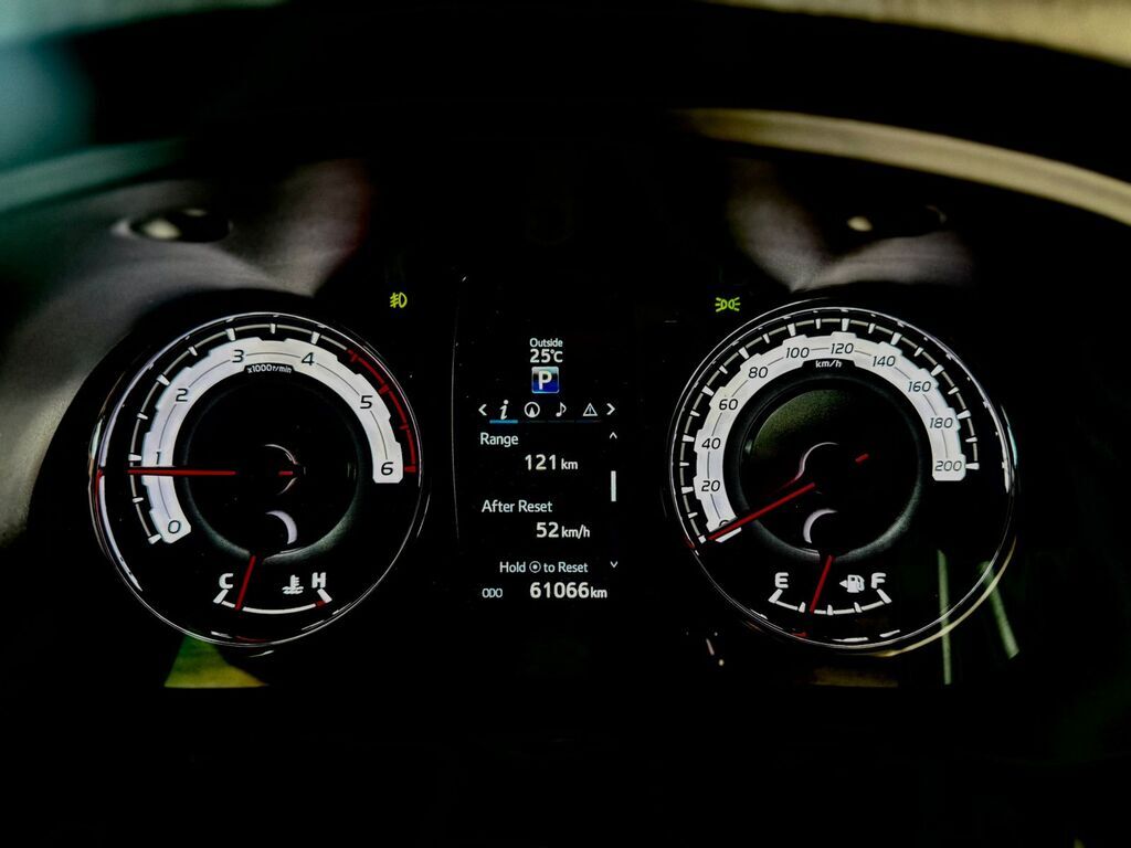 TOYOTA HILUX HILUX 2.8 GD-6 RB RAIDER A/T P/U D/C - 19