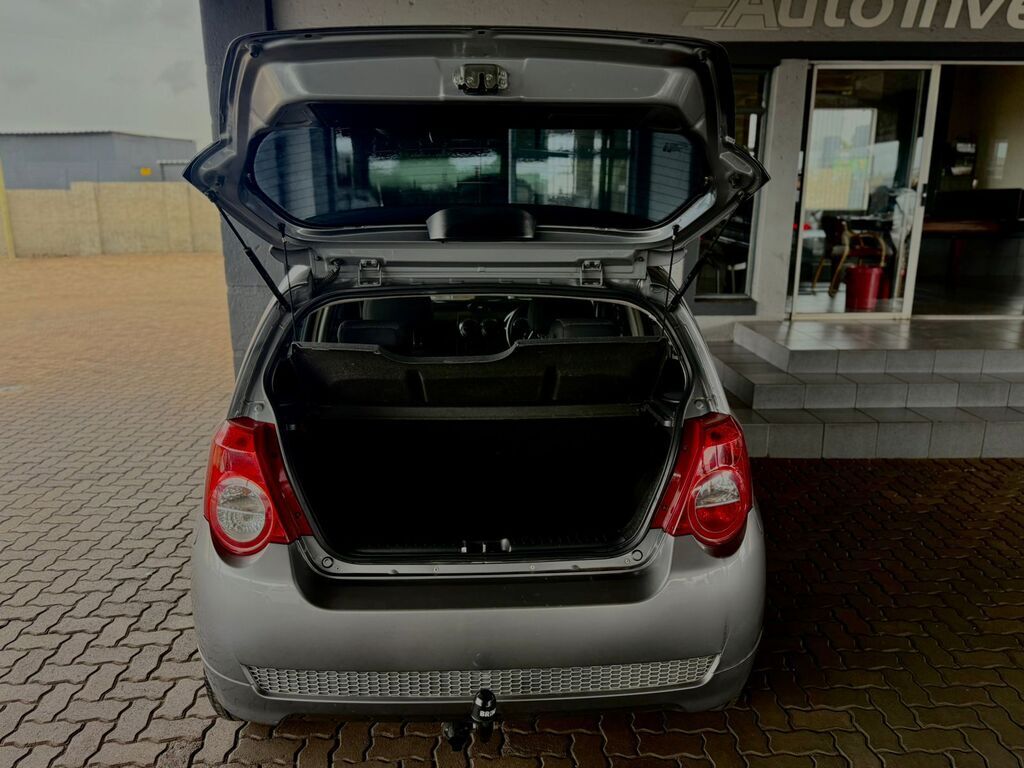 CHEVROLET AVEO AVEO 1.6 LS 5Dr - 13