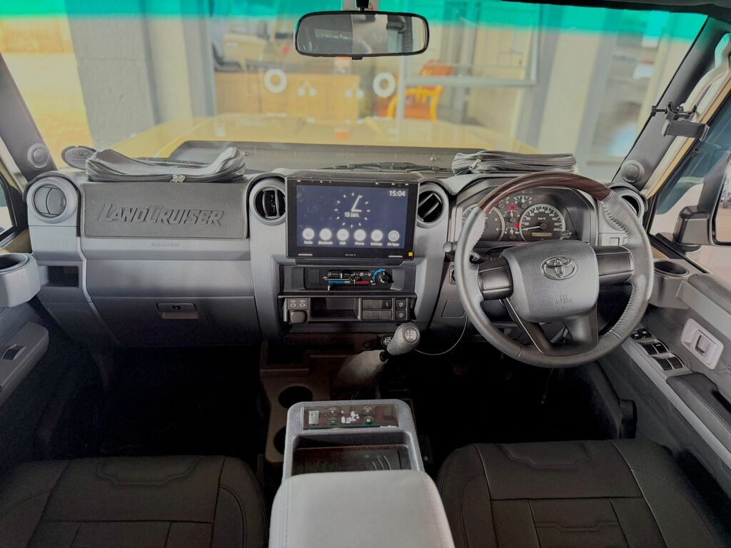 TOYOTA LAND CRUISER PICK UP LAND CRUISER 79 4.5D P/U D/C - 11