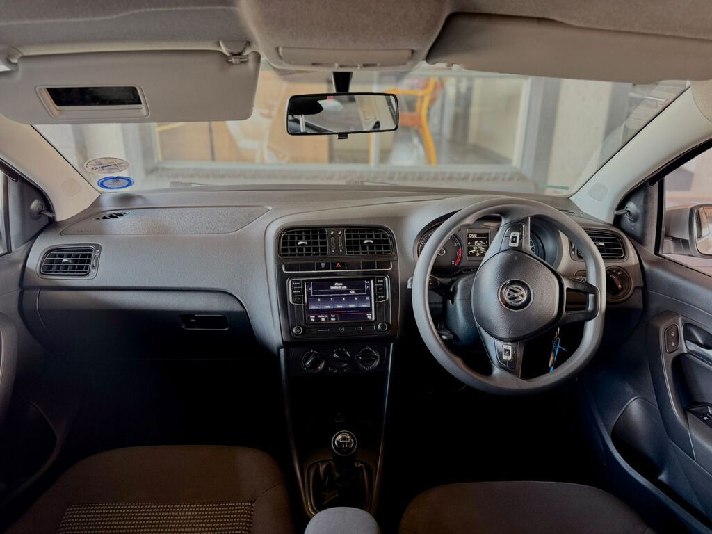 VOLKSWAGEN POLO VIVO POLO VIVO 1.4 COMFORTLINE (5DR) - 11