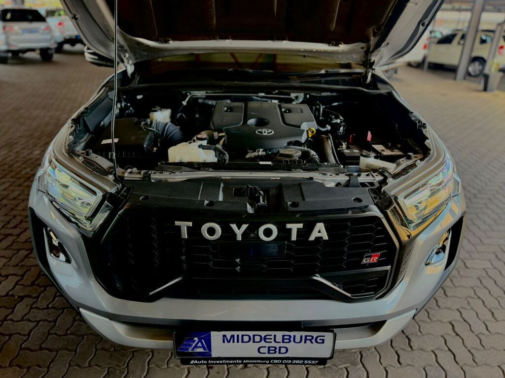 TOYOTA HILUX HILUX 2.8 GD-6 GR-S 4X4 A/T P/U D/C - 19