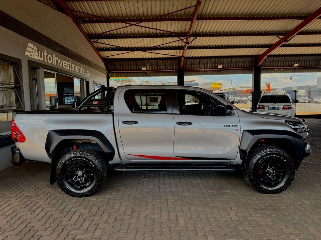 TOYOTA HILUX HILUX 2.8 GD-6 GR-S 4X4 A/T P/U D/C - 3