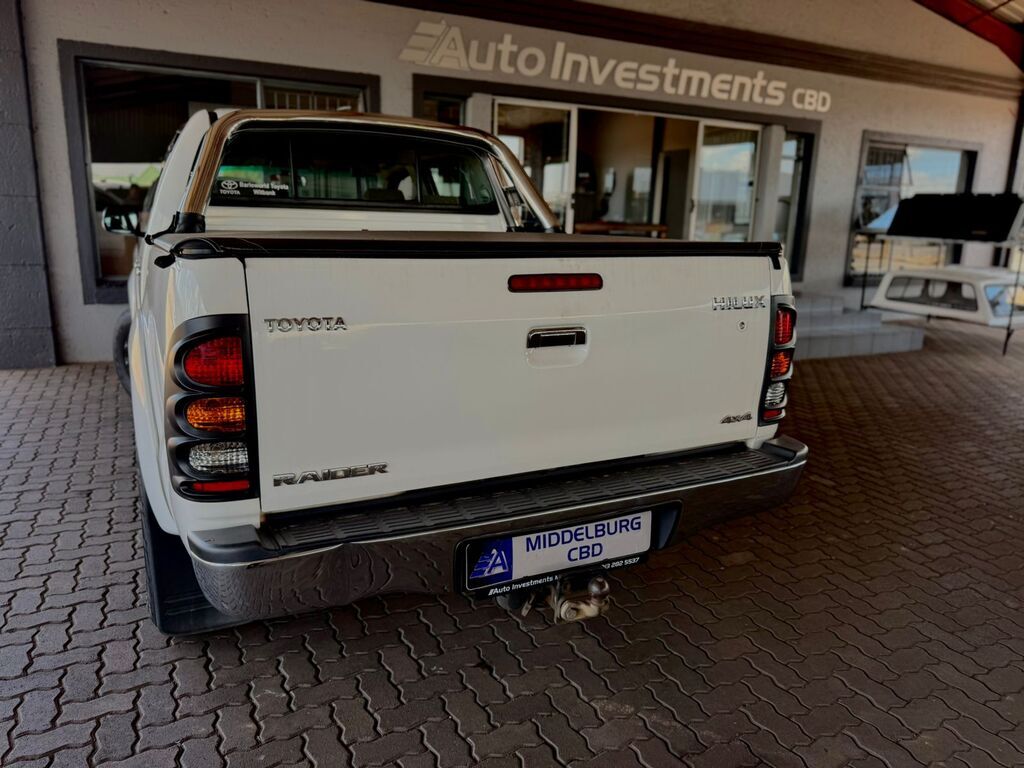 TOYOTA HILUX HILUX 3.0 D-4D RAIDER 4X4 P/U D/C - 12