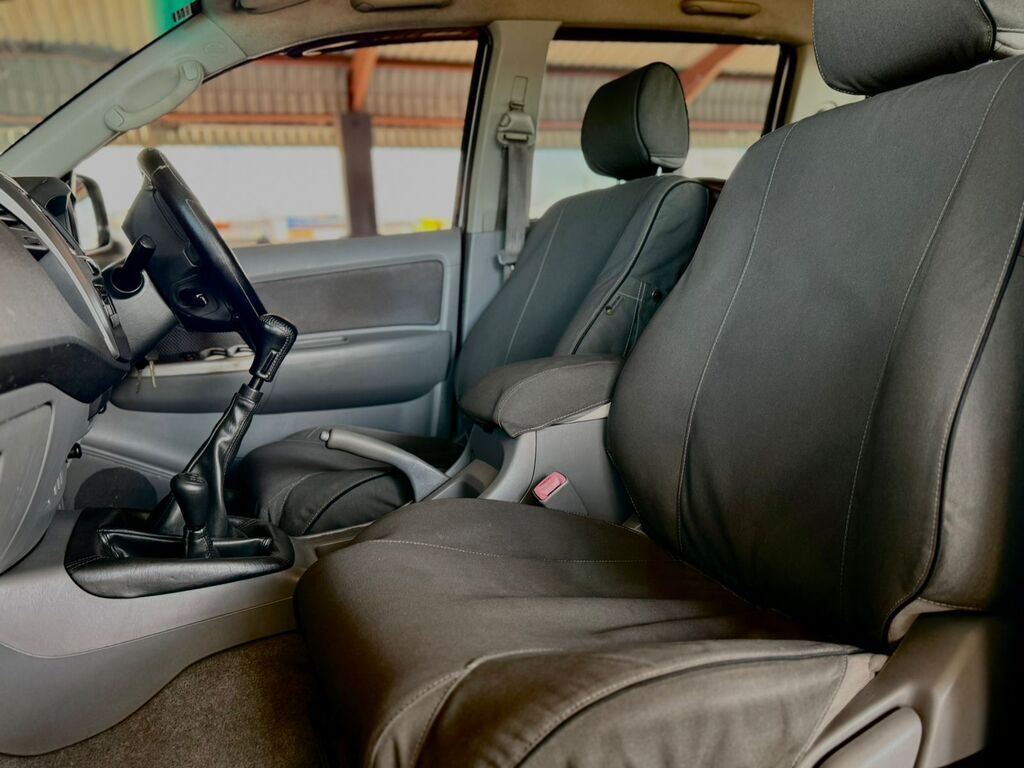 TOYOTA HILUX HILUX 3.0 D-4D RAIDER 4X4 P/U D/C - 7