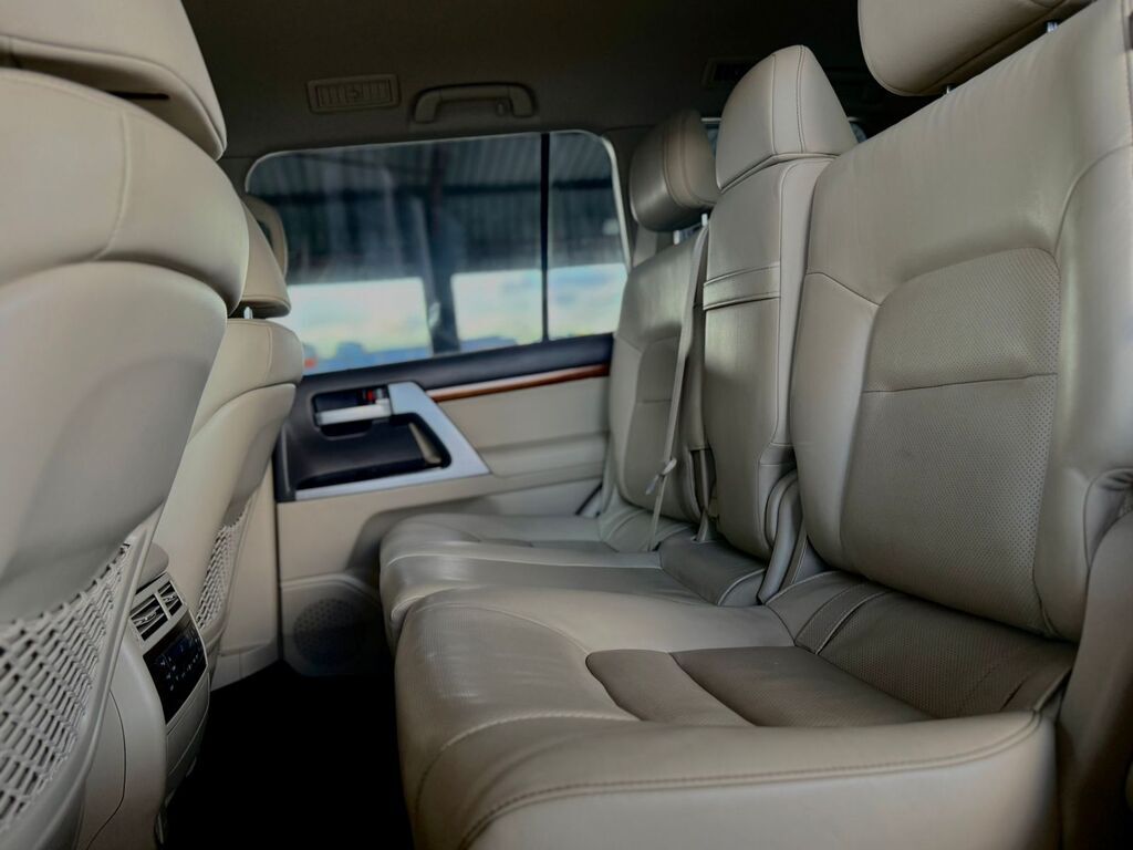 TOYOTA LAND CRUISER LAND CRUISER 200 V8 4.5D VX-R A/T - 10