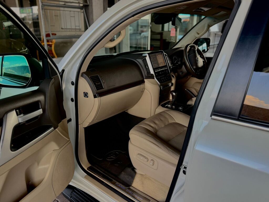 TOYOTA LAND CRUISER LAND CRUISER 200 V8 4.5D VX-R A/T - 6