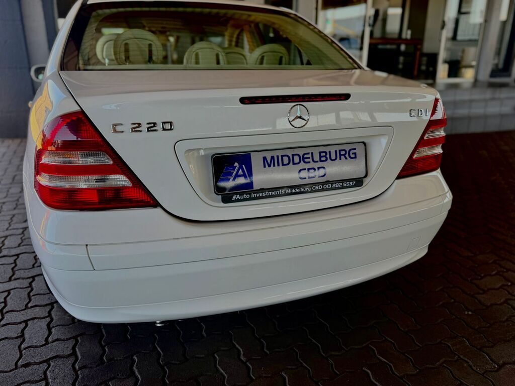 MERCEDES-BENZ C CLASS SEDAN C220 CDi CLASSIC - 12