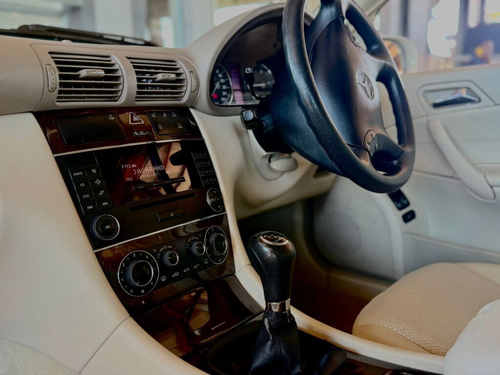 MERCEDES-BENZ C CLASS SEDAN C220 CDi CLASSIC - 8