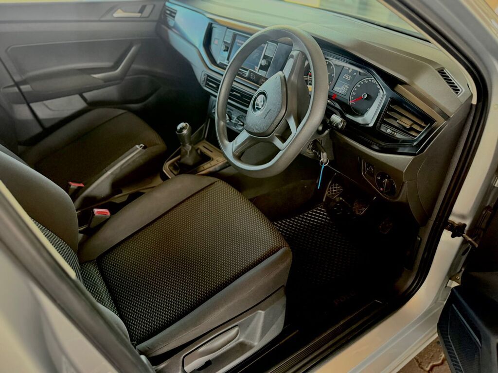 VOLKSWAGEN POLO POLO 1.0 TSI TRENDLINE - 16