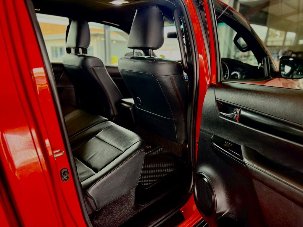 TOYOTA HILUX HILUX 2.8 GD-6 RAIDER 4X4 P/U D/C