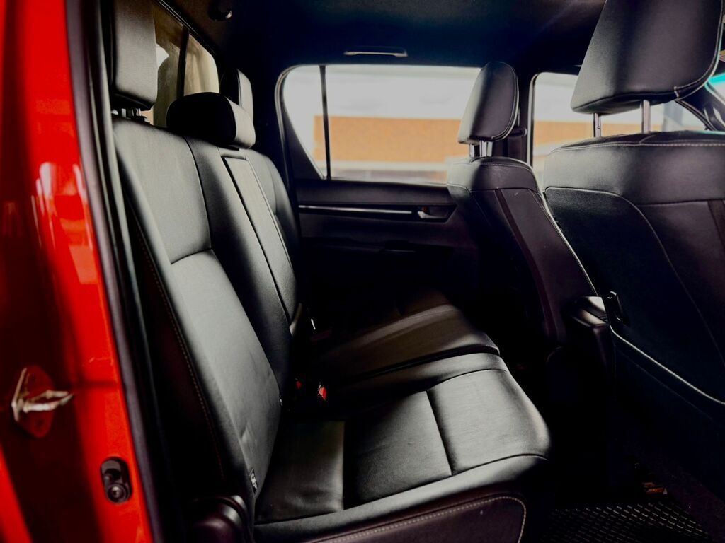 TOYOTA HILUX HILUX 2.8 GD-6 RAIDER 4X4 P/U D/C