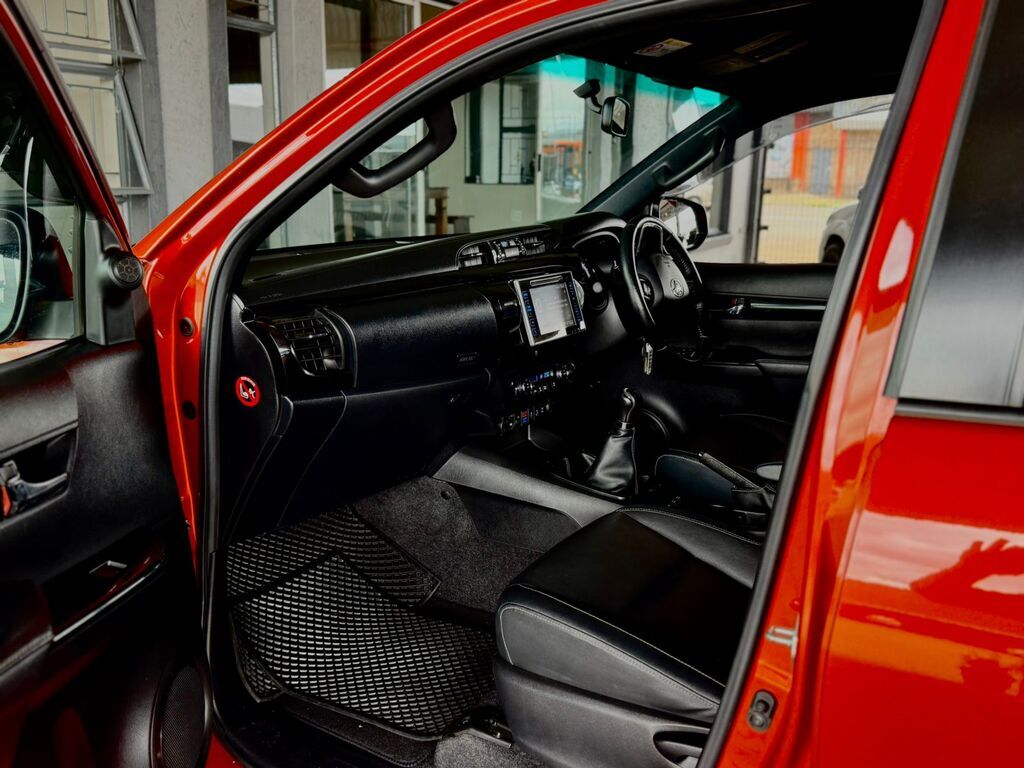 TOYOTA HILUX HILUX 2.8 GD-6 RAIDER 4X4 P/U D/C - 6