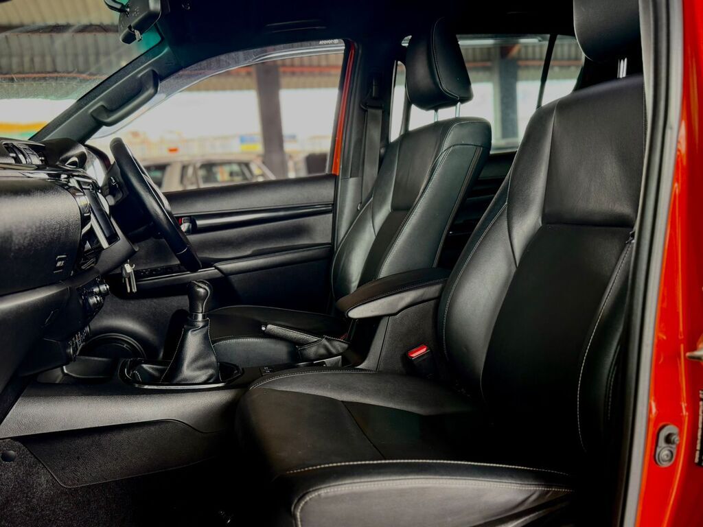 TOYOTA HILUX HILUX 2.8 GD-6 RAIDER 4X4 P/U D/C - 7