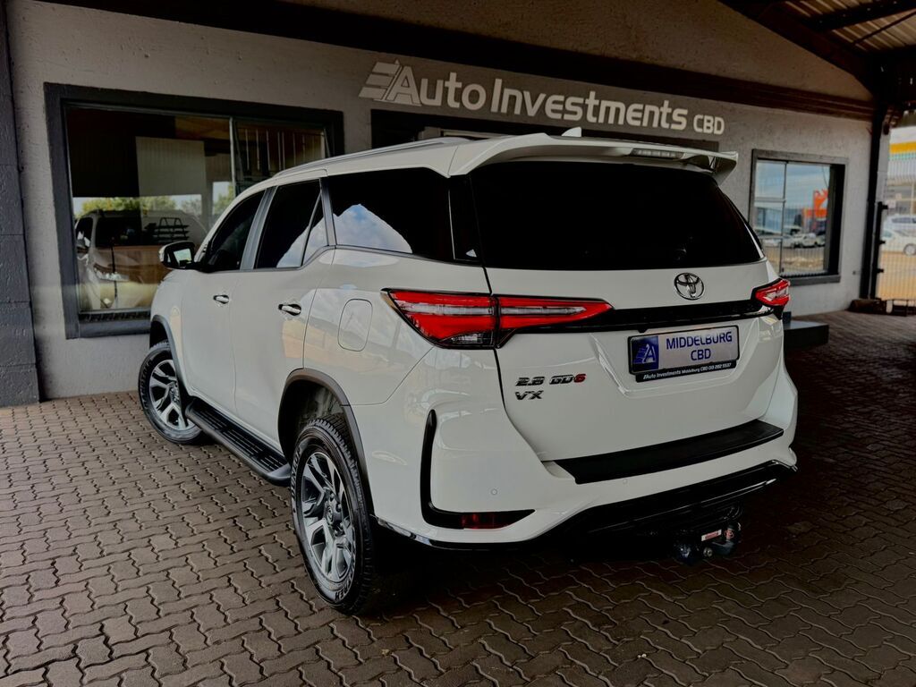 TOYOTA FORTUNER FORTUNER 2.8GD-6 VX A/T - 4