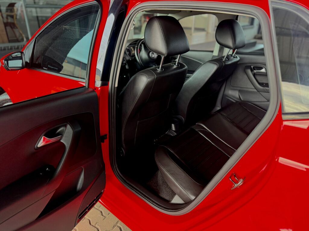 VOLKSWAGEN POLO POLO 1.6 COMFORTLINE 5DR - 9