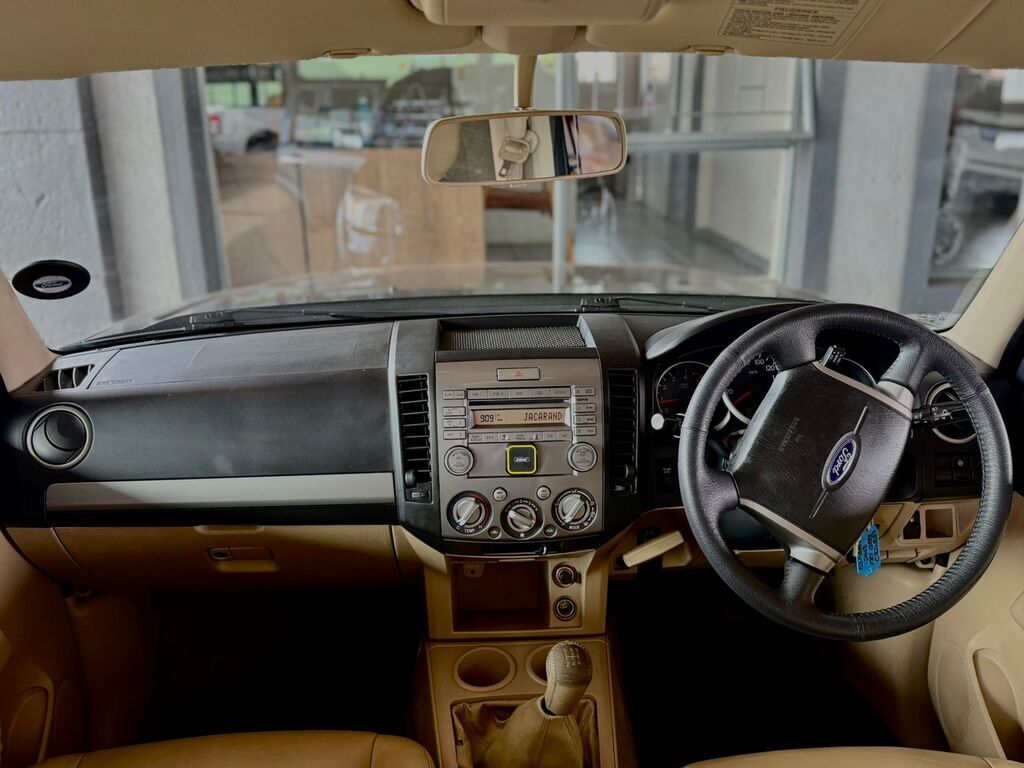 FORD EVEREST EVEREST 3.0 TDCi XLT - 11