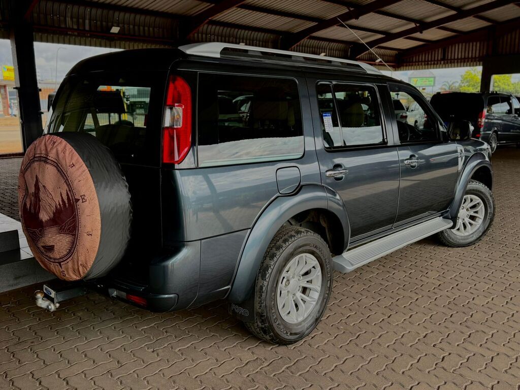 FORD EVEREST EVEREST 3.0 TDCi XLT - 2