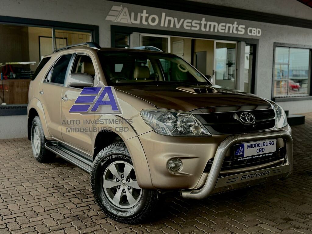 TOYOTA FORTUNER FORTUNER 3.0D-4D RAISED BODY
