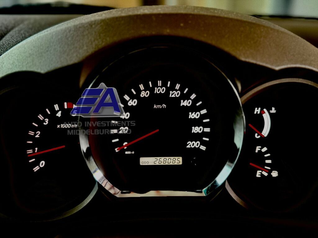 TOYOTA FORTUNER FORTUNER 3.0D-4D RAISED BODY