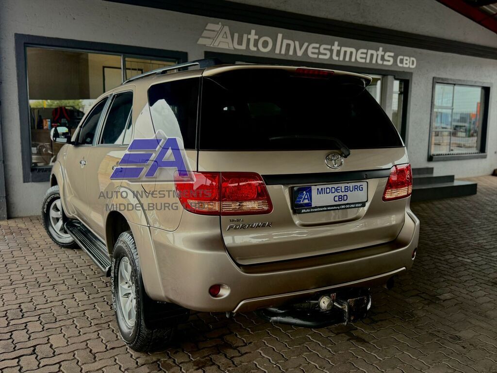 TOYOTA FORTUNER FORTUNER 3.0D-4D RAISED BODY