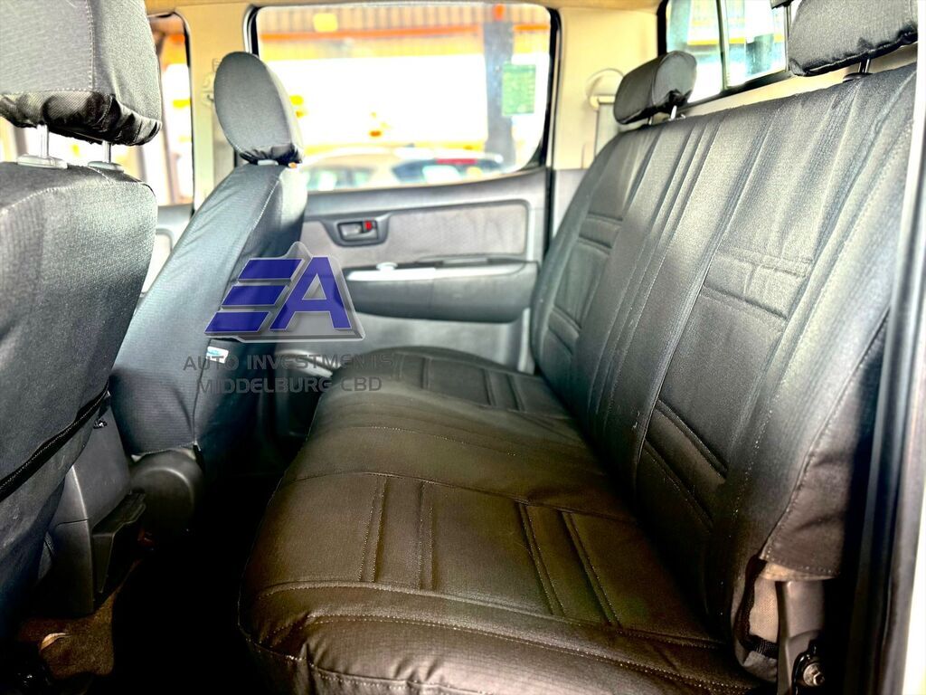 TOYOTA HILUX HILUX 2.5D-4D SRX 4X4 P/U D/C - 10