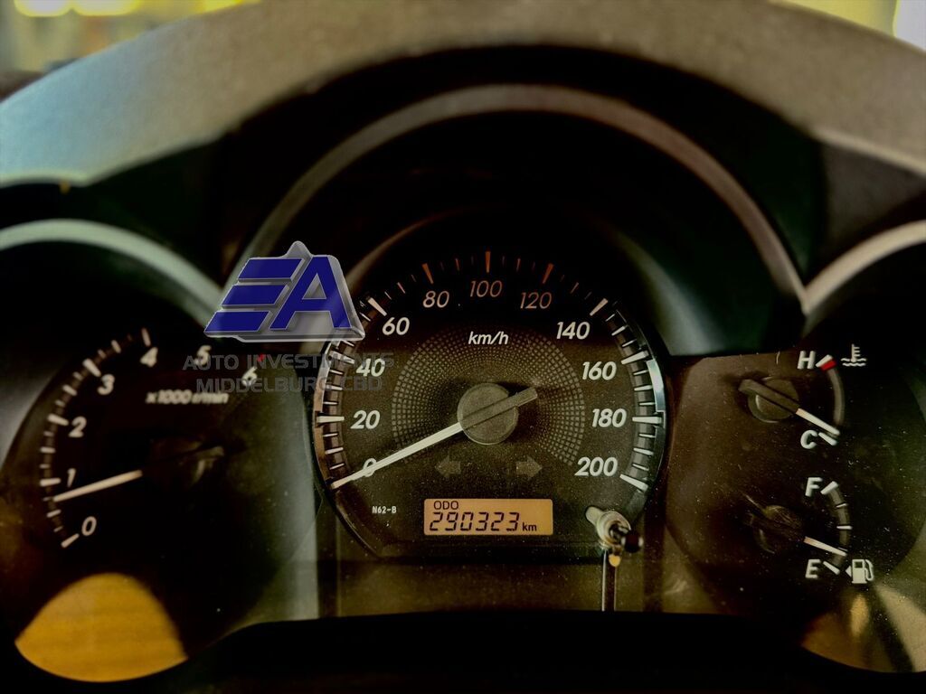 TOYOTA HILUX HILUX 2.5D-4D SRX 4X4 P/U D/C - 17