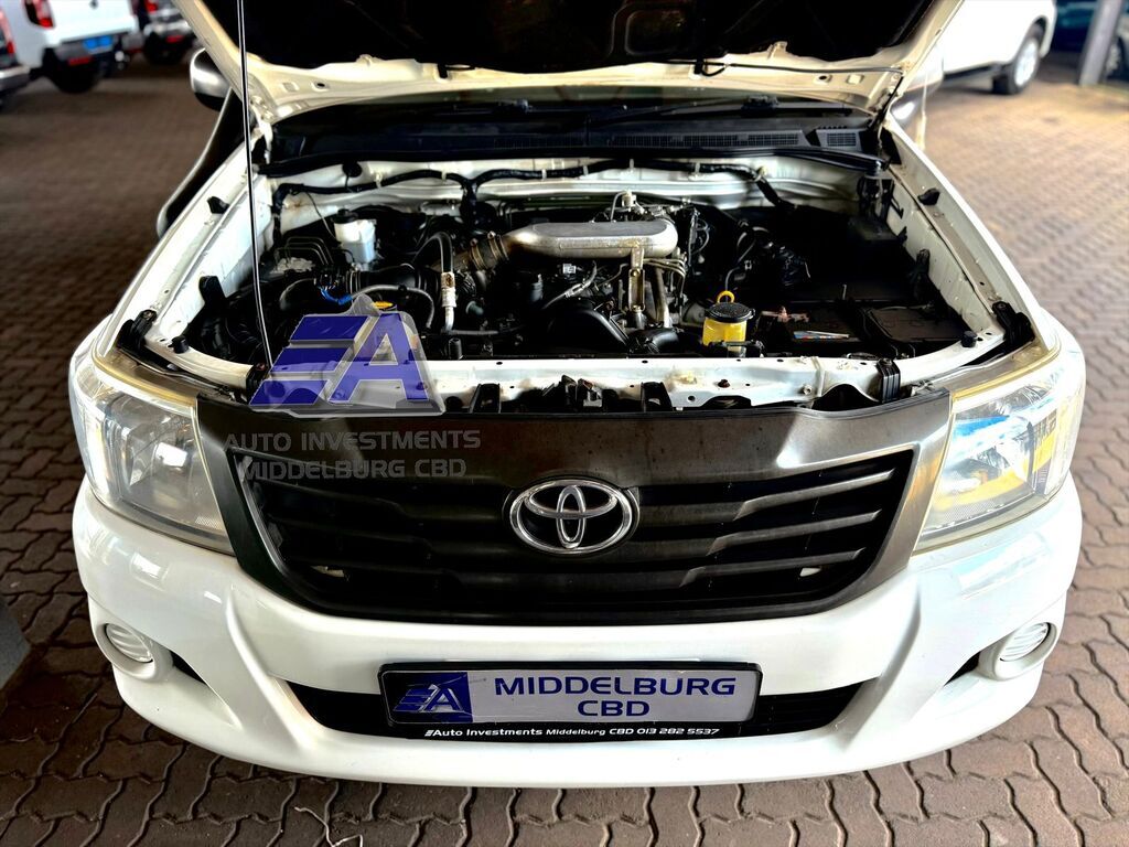 TOYOTA HILUX HILUX 2.5D-4D SRX 4X4 P/U D/C - 18