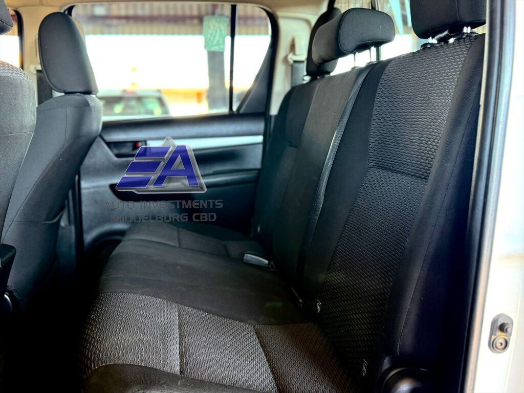 TOYOTA HILUX HILUX 2.4 GD-6 SRX 4X4 P/U D/C - 10