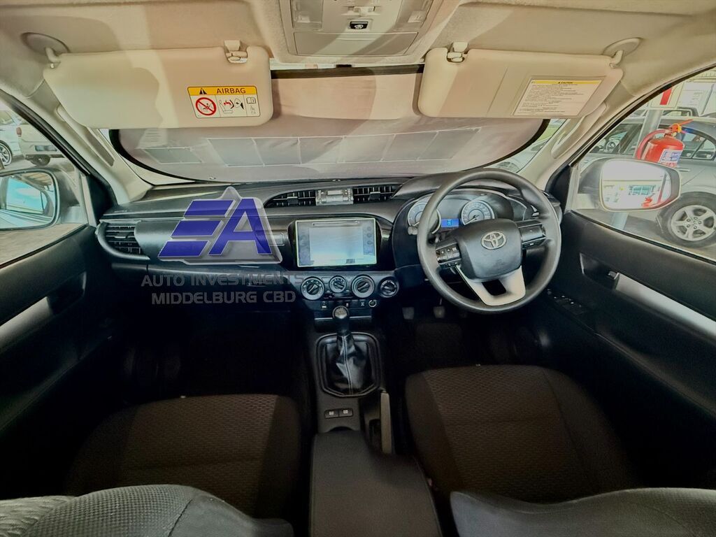 TOYOTA HILUX HILUX 2.4 GD-6 SRX 4X4 P/U D/C - 11