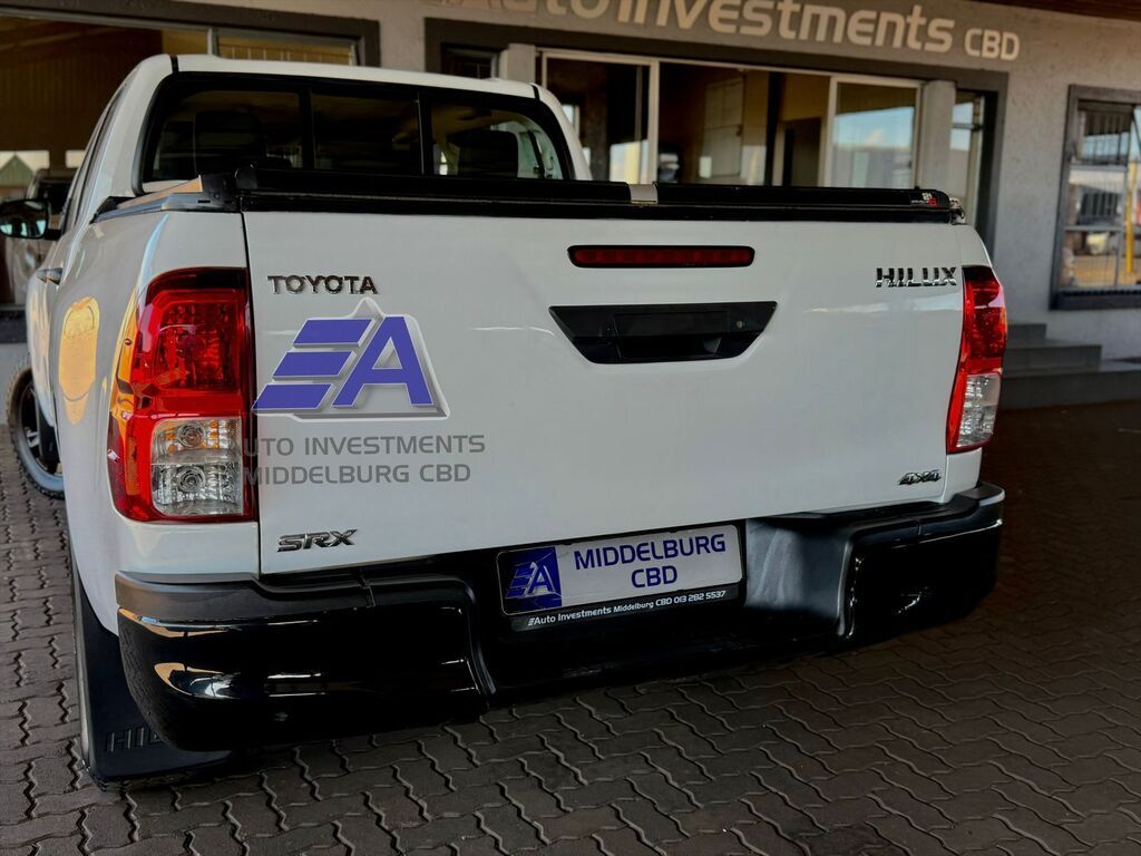 TOYOTA HILUX HILUX 2.4 GD-6 SRX 4X4 P/U D/C - 12