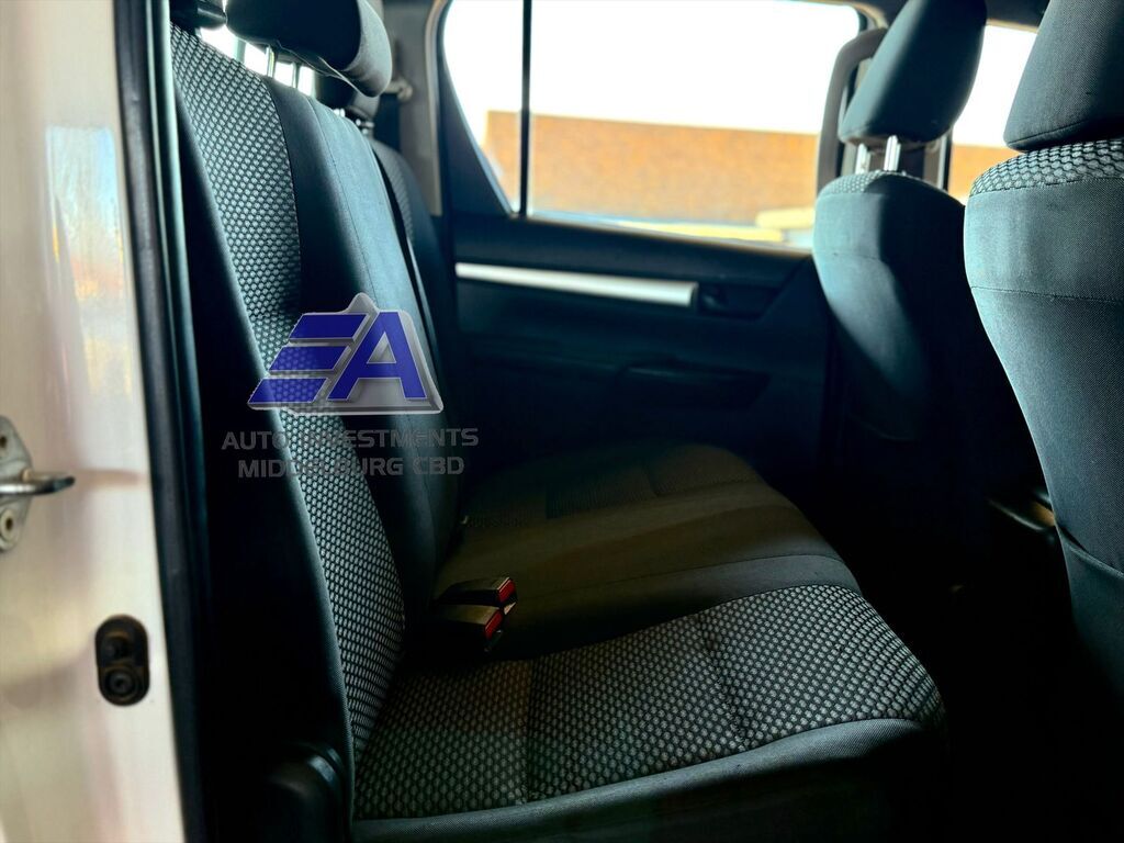 TOYOTA HILUX HILUX 2.4 GD-6 SRX 4X4 P/U D/C - 15