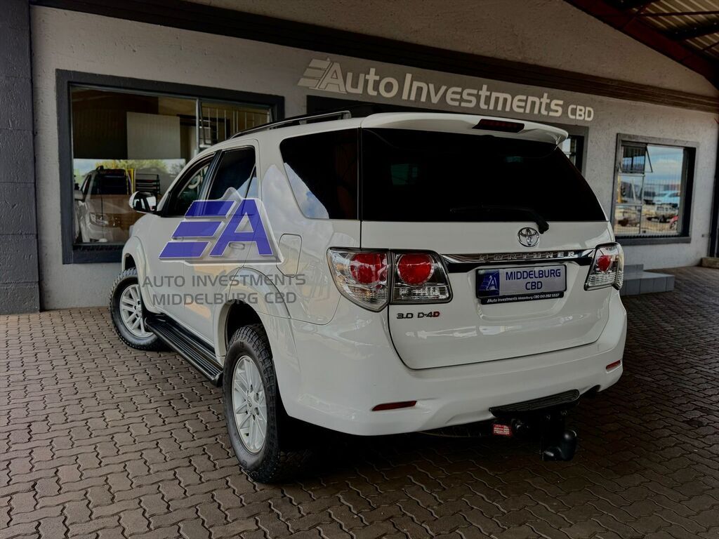 TOYOTA FORTUNER FORTUNER 3.0D-4D R/B A/T - 4