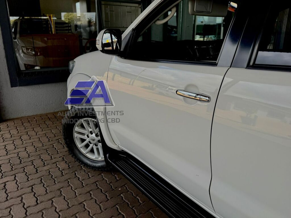 TOYOTA FORTUNER FORTUNER 3.0D-4D R/B A/T - 5