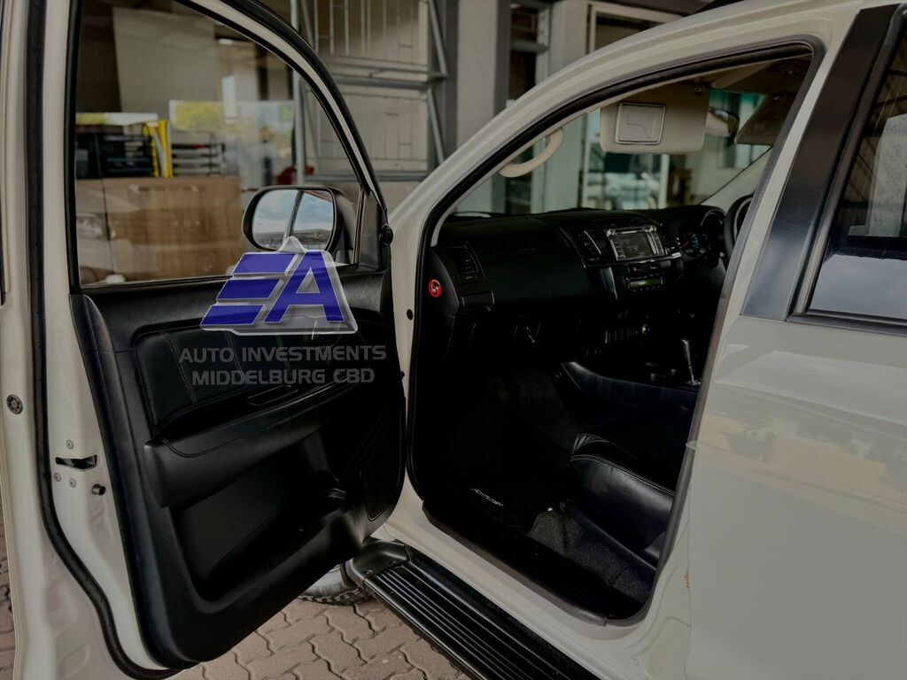 TOYOTA FORTUNER FORTUNER 3.0D-4D R/B A/T - 6