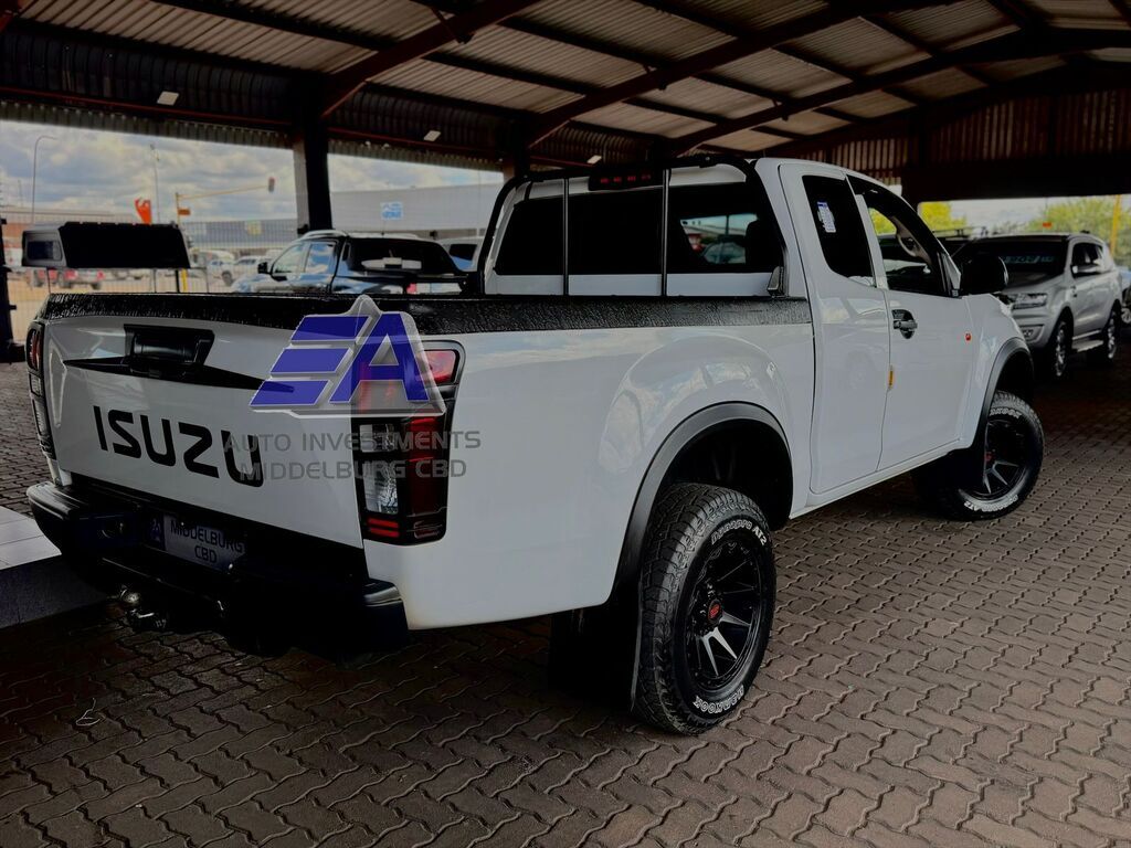 ISUZU D-MAX D-MAX 250 HO HI-RIDE E/CAB P/U