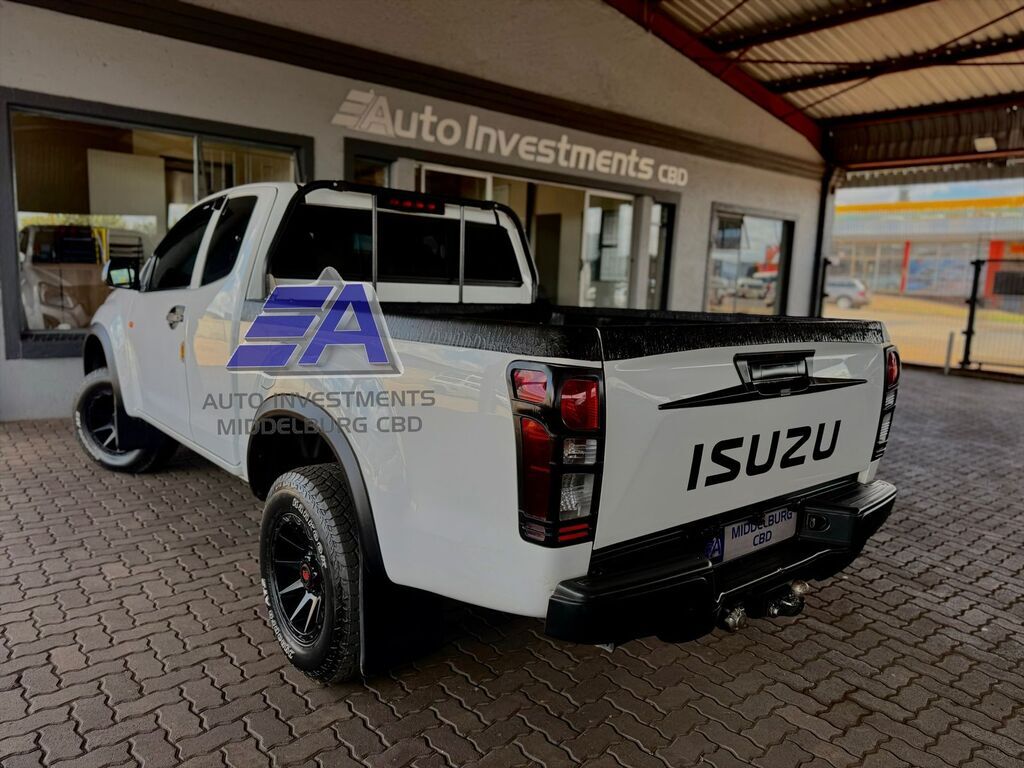 ISUZU D-MAX D-MAX 250 HO HI-RIDE E/CAB P/U