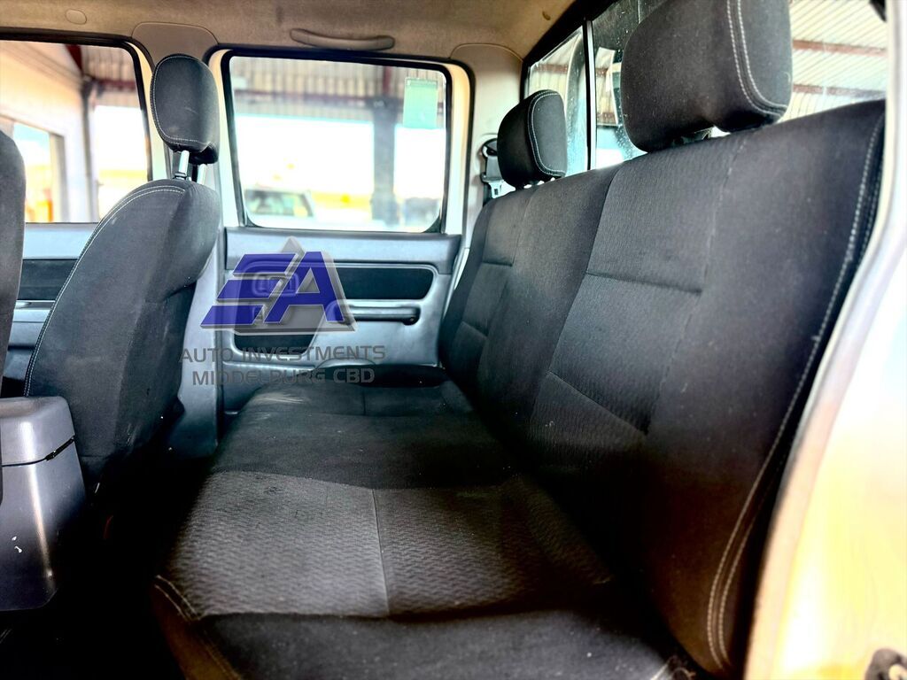 NISSAN HARDBODY HARDBODY NP300 2.5 TDi HI-RIDER P/U D/C - 10