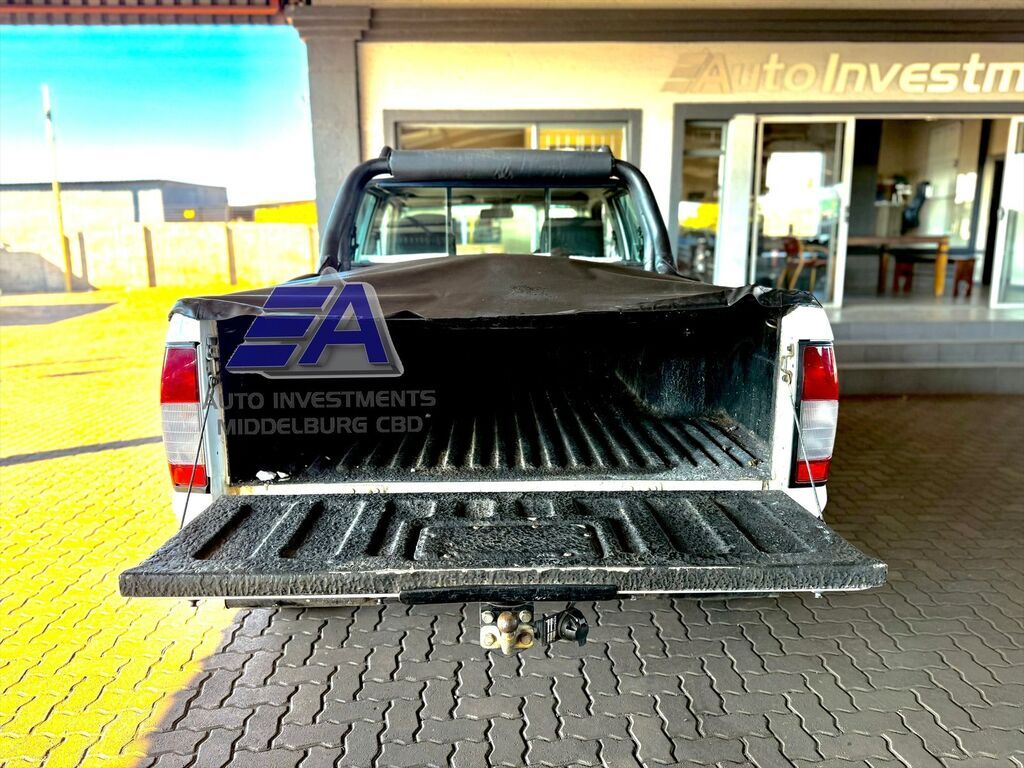 NISSAN HARDBODY HARDBODY NP300 2.5 TDi HI-RIDER P/U D/C - 12