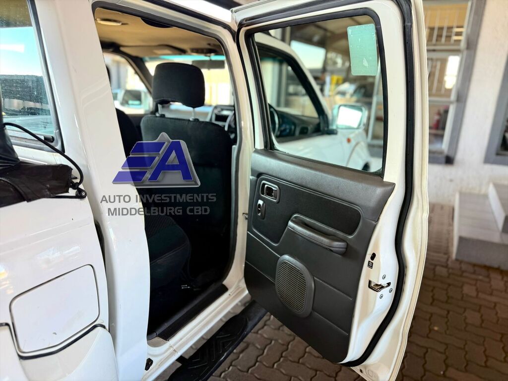 NISSAN HARDBODY HARDBODY NP300 2.5 TDi HI-RIDER P/U D/C - 13