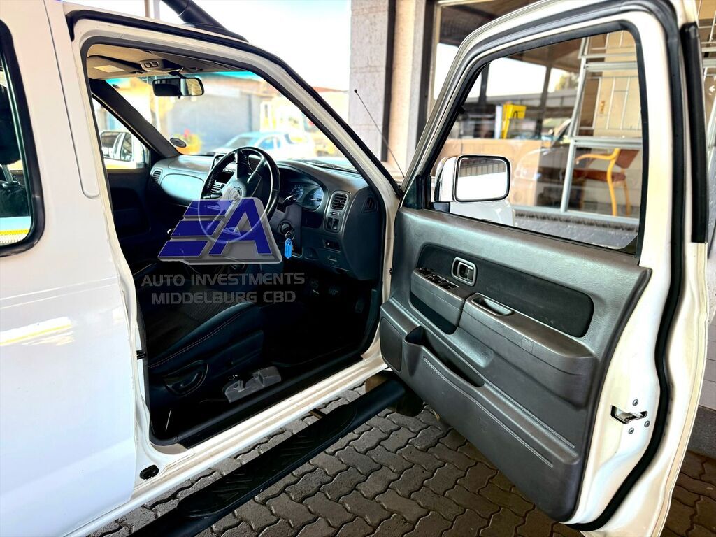 NISSAN HARDBODY HARDBODY NP300 2.5 TDi HI-RIDER P/U D/C - 15