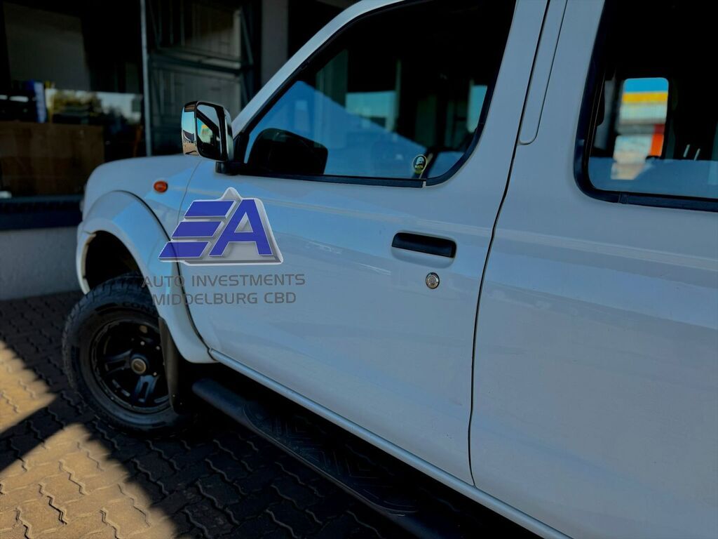 NISSAN HARDBODY HARDBODY NP300 2.5 TDi HI-RIDER P/U D/C - 5