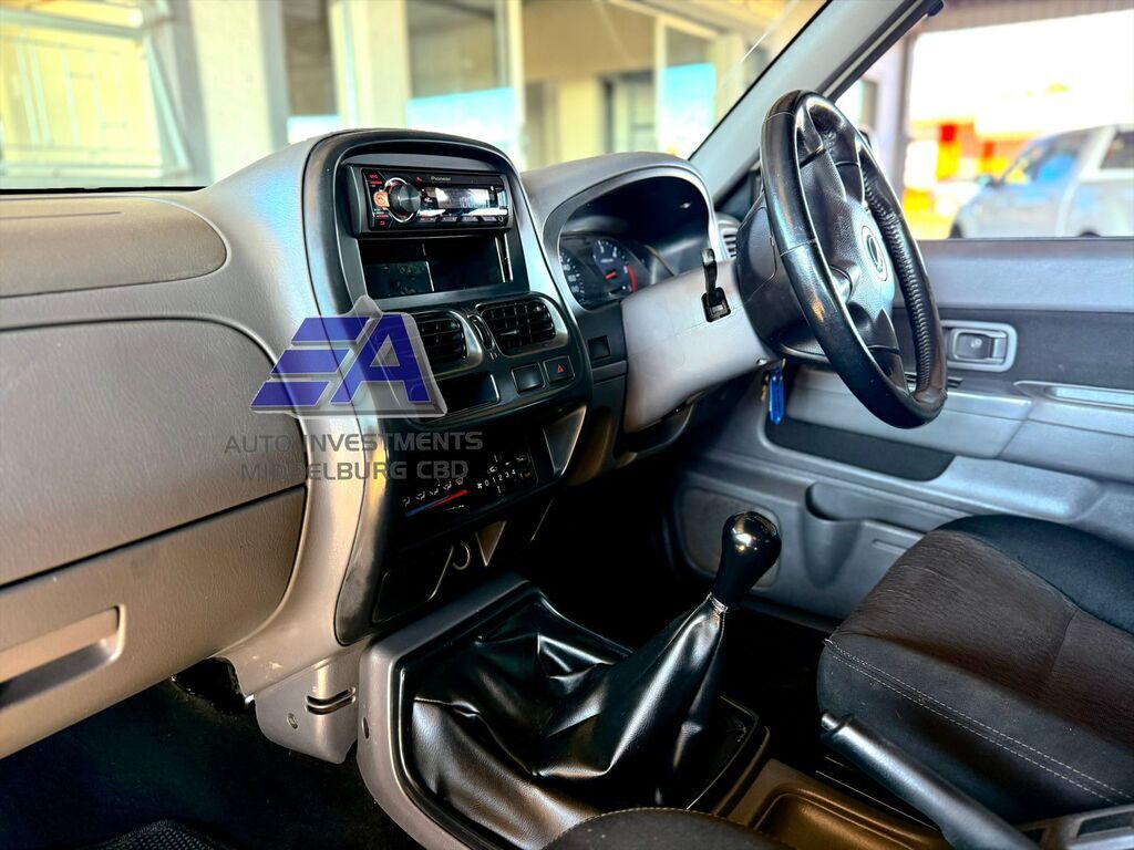 NISSAN HARDBODY HARDBODY NP300 2.5 TDi HI-RIDER P/U D/C - 8