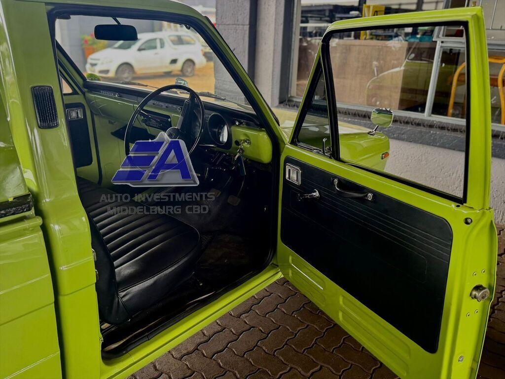 TOYOTA HILUX HILUX 1600 (Col. Shift) P/U S/C - 11